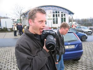 Jeppe drooling over Espen's SLR